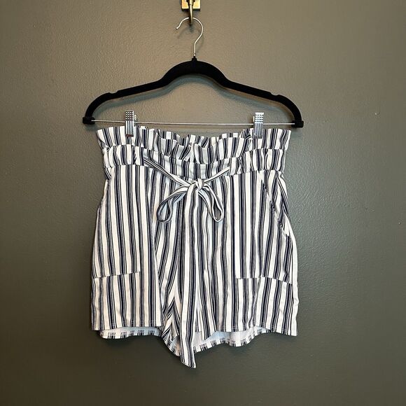 NWT Express Navy Blue White Striped Paper Bag Pull On Shorts S Small - Picture 1 of 5
